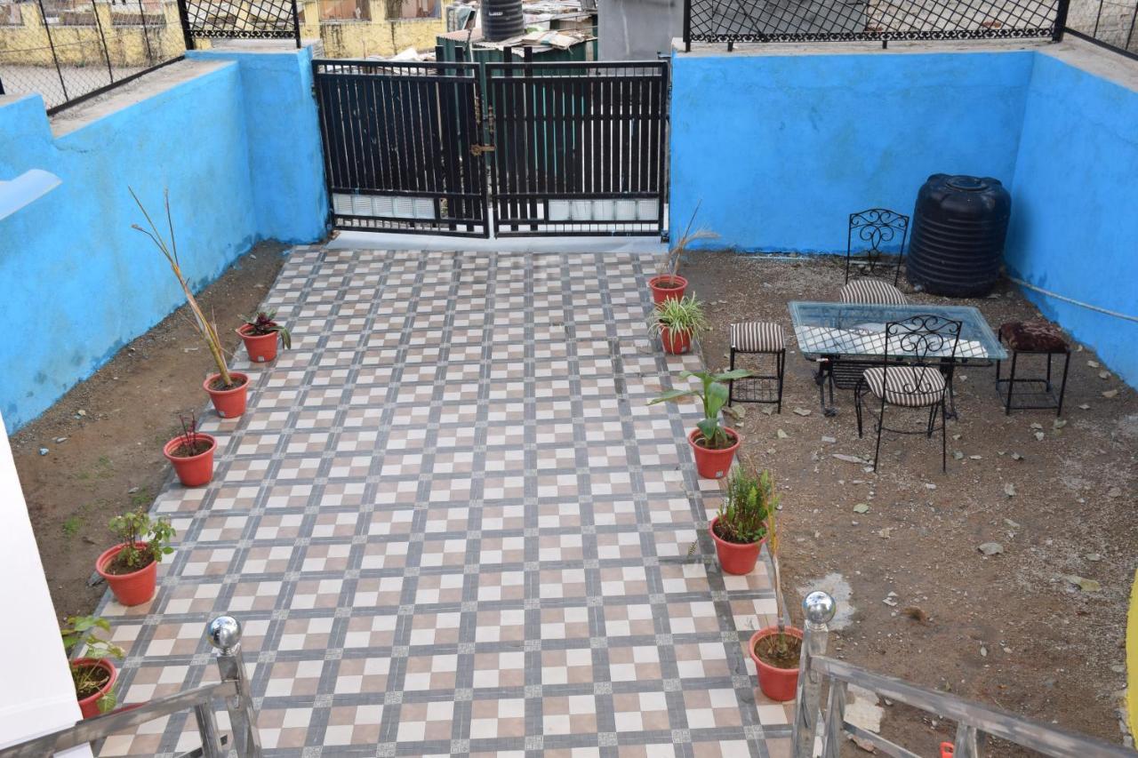Hotel Deep Valley Mount Abu Exterior photo