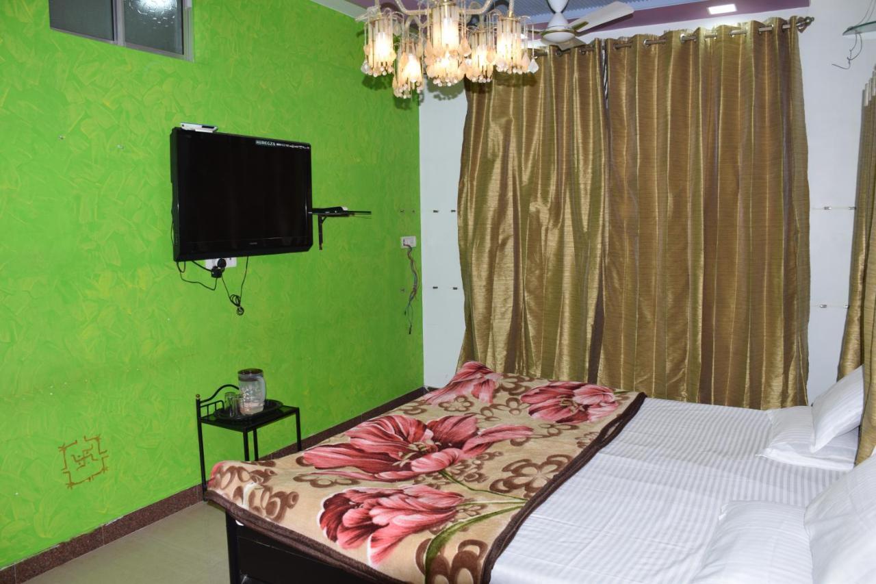 Hotel Deep Valley Mount Abu Exterior photo