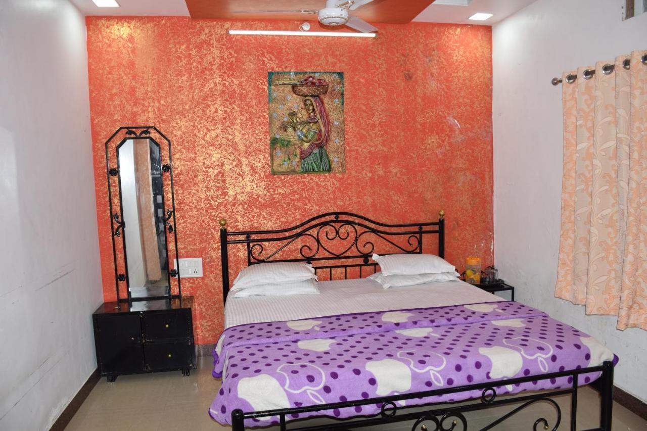 Hotel Deep Valley Mount Abu Exterior photo