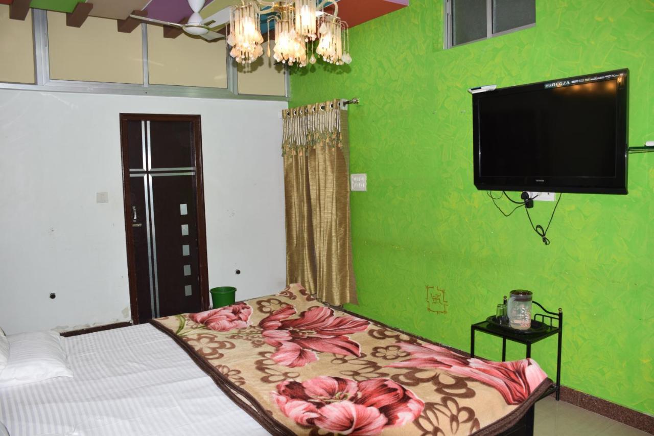 Hotel Deep Valley Mount Abu Exterior photo