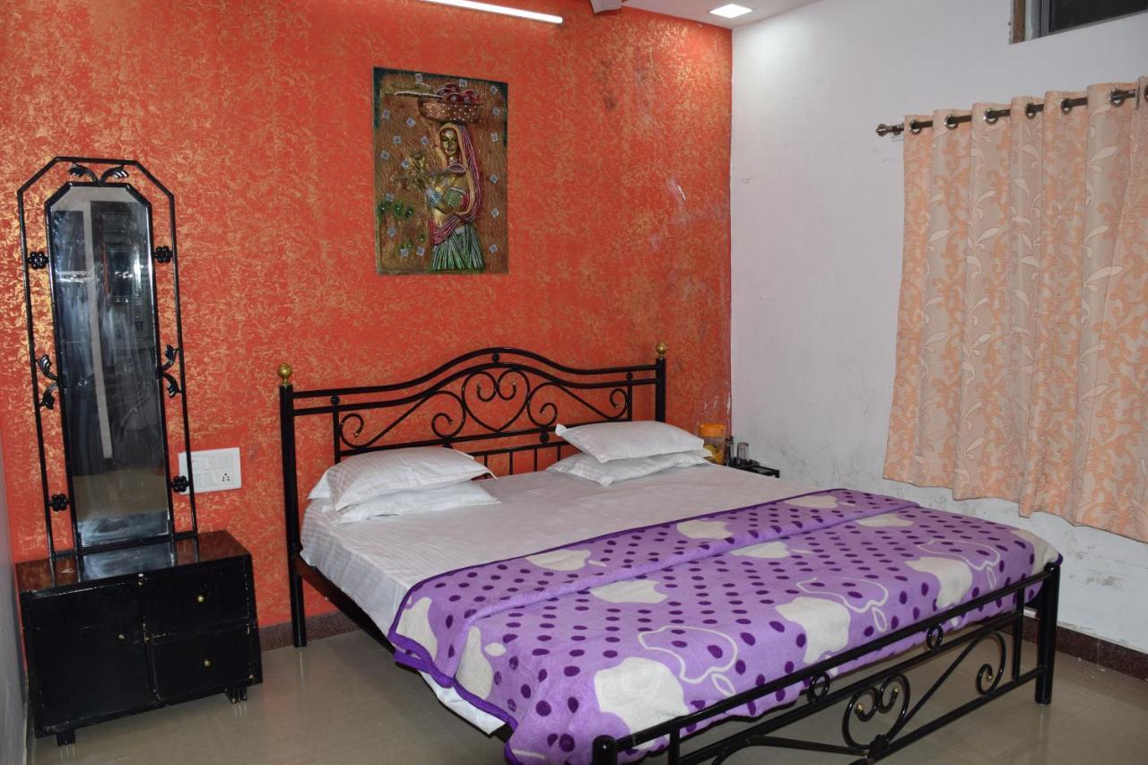 Hotel Deep Valley Mount Abu Exterior photo