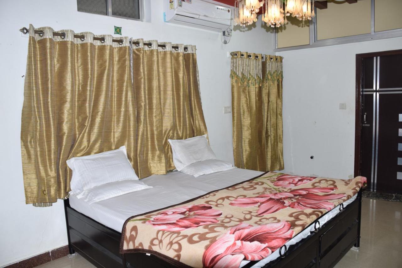 Hotel Deep Valley Mount Abu Exterior photo