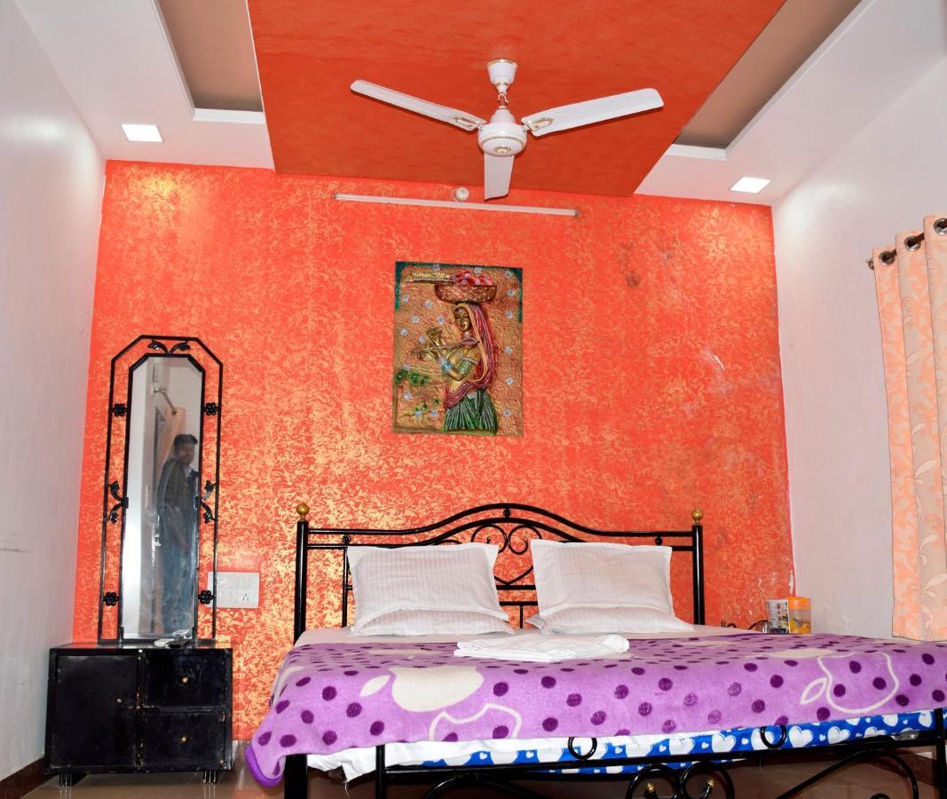 Hotel Deep Valley Mount Abu Exterior photo